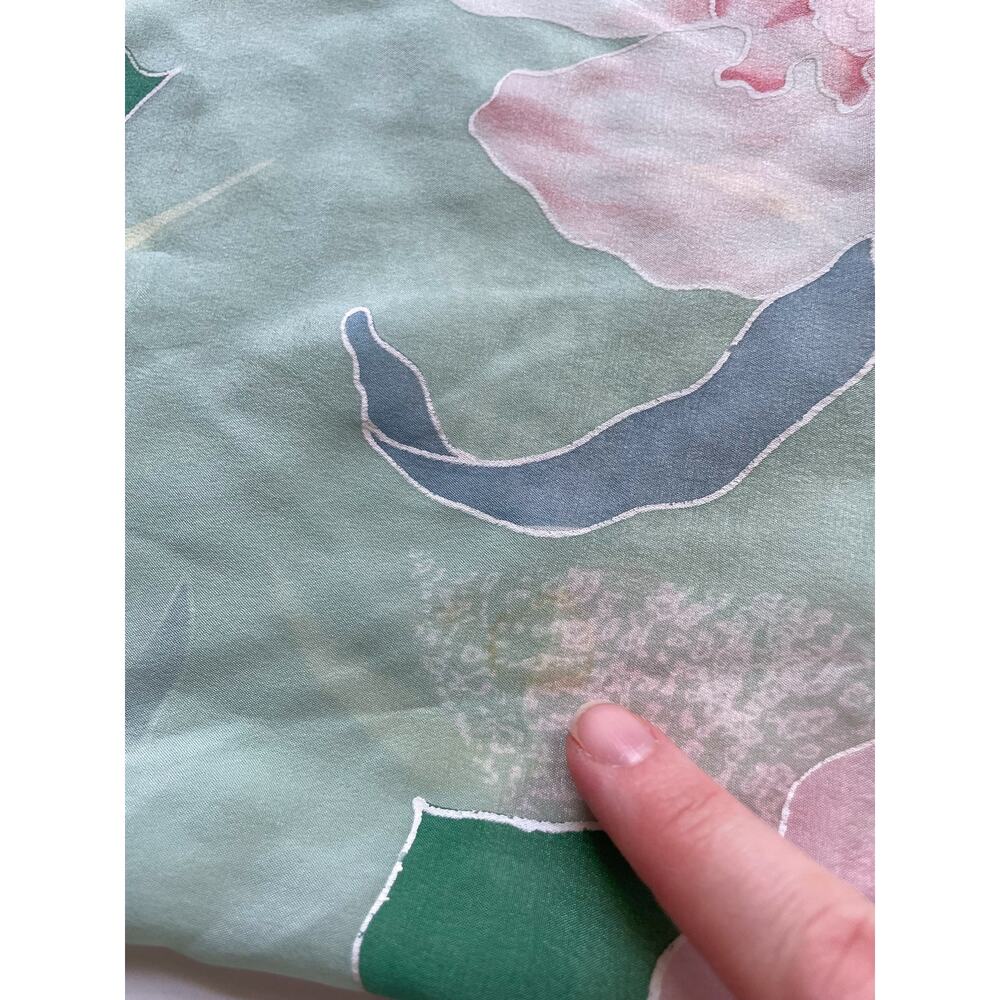 Vintage Oscar de la Renta Green and Pink Floral Silk Scarf 33" Square - Picture 6 of 6
